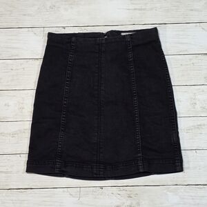 Free People Modern Femme Black Denim Mini Skirt, Size 2 Modern Boho, 90s, Chic